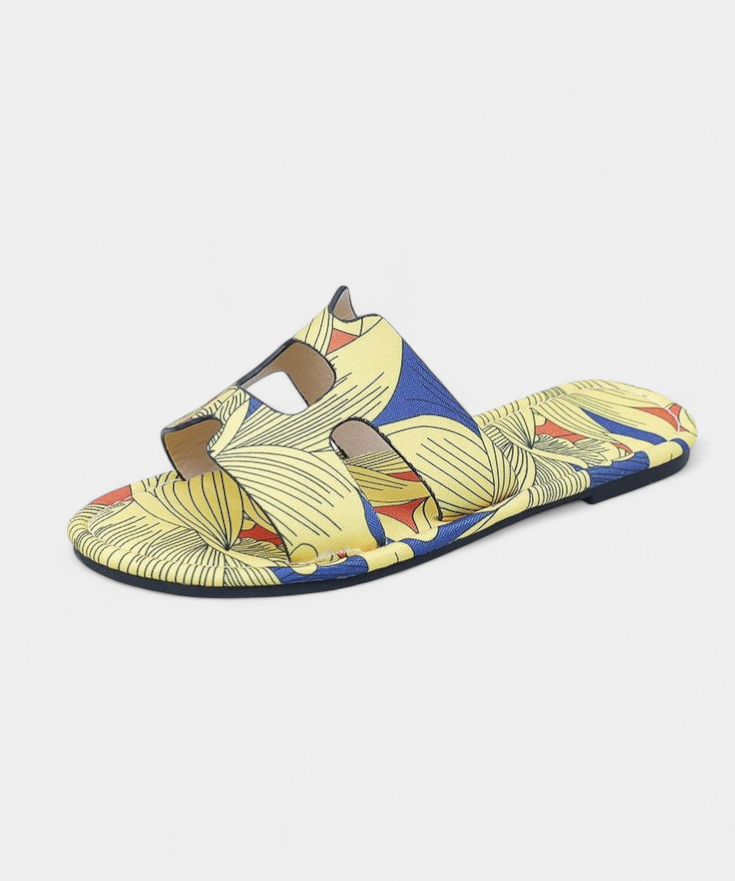 Berenice Sandalias Planas Multicolores con Estampado Tropical