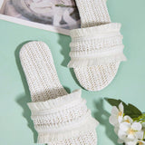 Zapatillas con Flecos