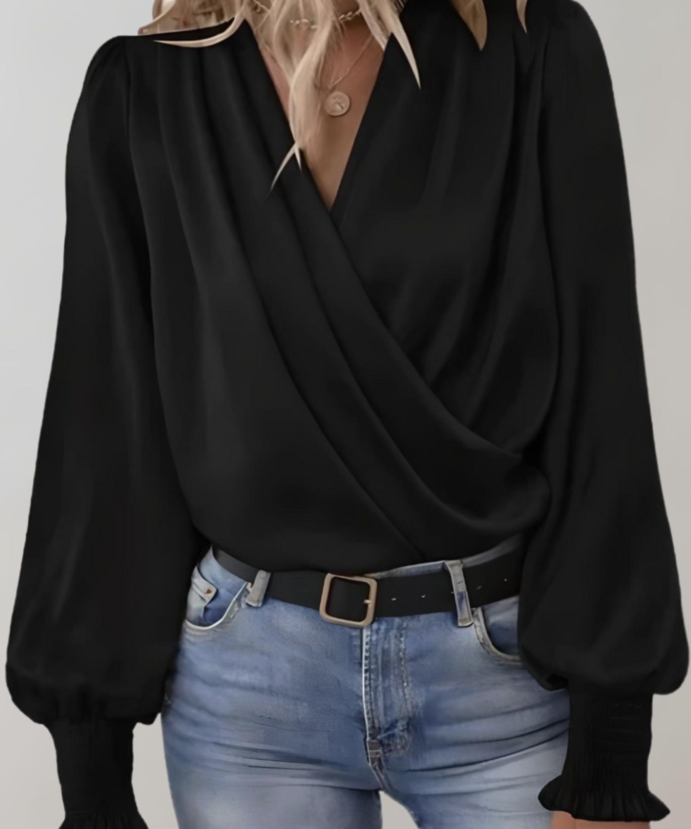 Quinn Blusa Elegante de Manga Larga con Escote en V